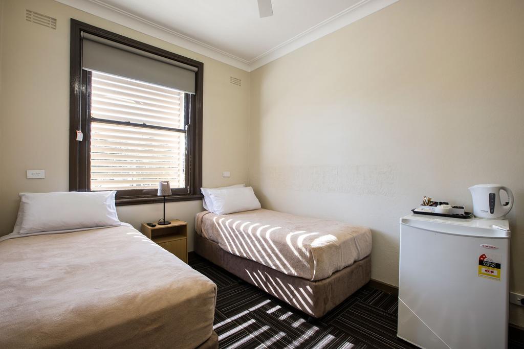 Toongabbie Hotel Blacktown Zimmer foto
